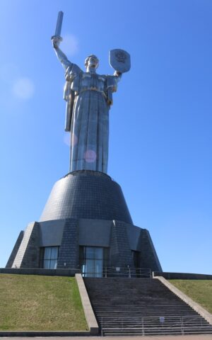european, ua, kiev, museum, statue, national museum of the history, the motherland monument, war museum, blue war